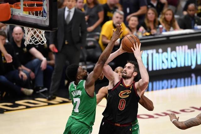 索汉三分绝杀马刺险胜太阳 奇才险胜公牛3连胜